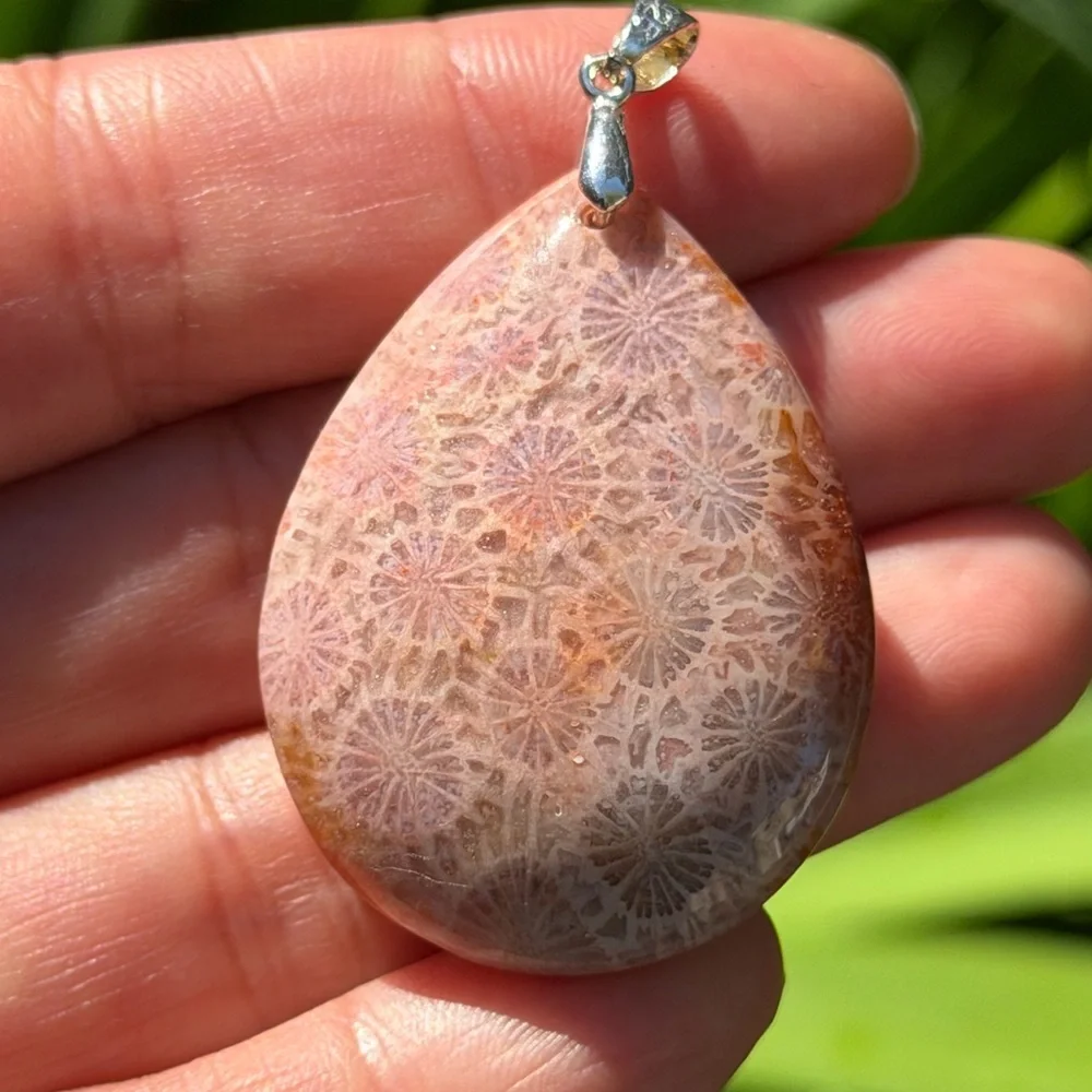 Sterling silver 925 stamped purple pink‎ coral jade pendant 0449